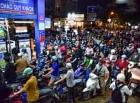 Vì sao khan hiếm xăng dầu?